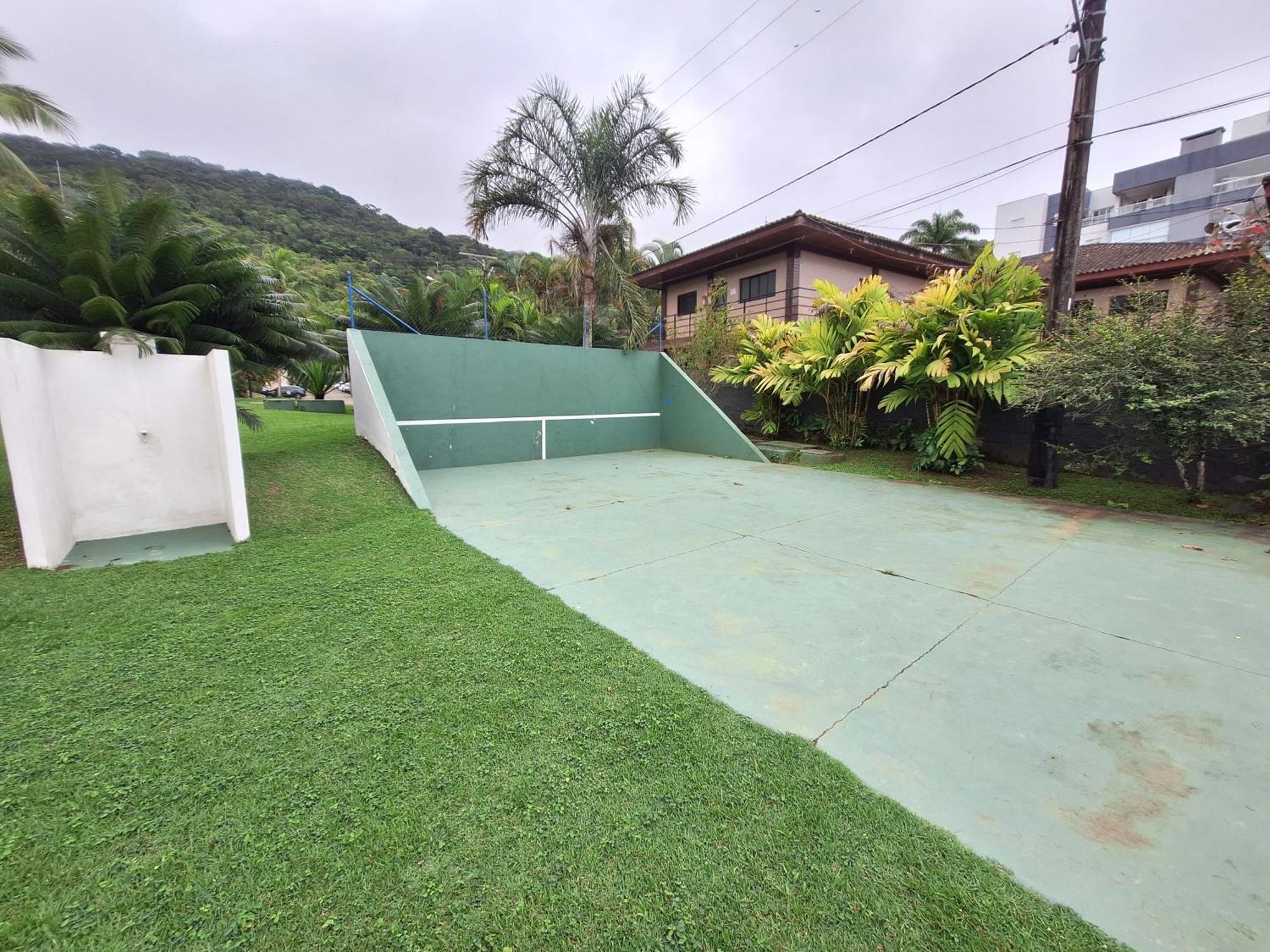 Apartment Paraiso - Grande-toninhas - Cond Wembley Tenis Ubatuba