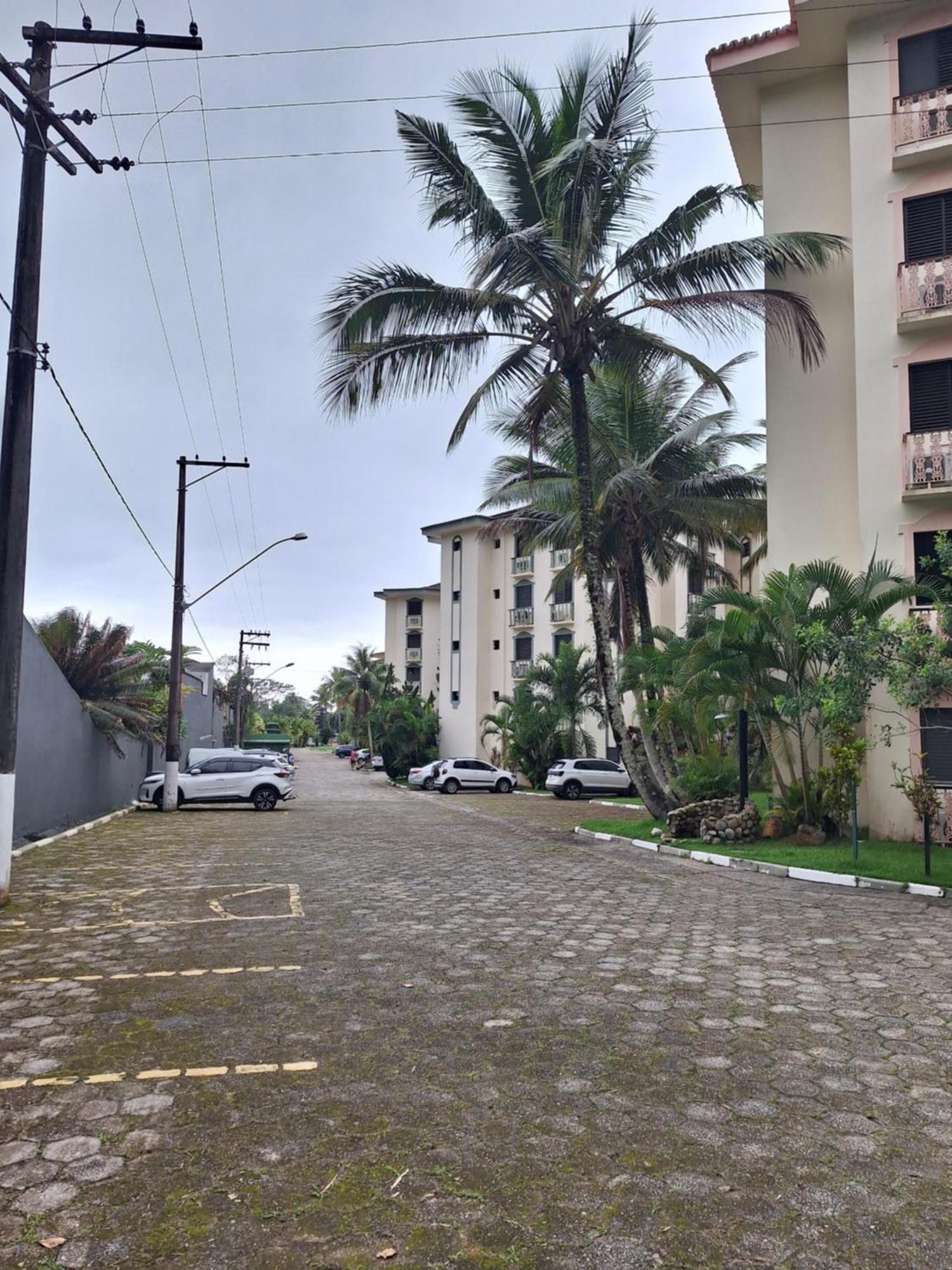 Apartment Paraiso - Grande-toninhas - Cond Wembley Tenis